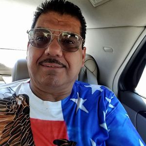 Meet your Posher, Roy